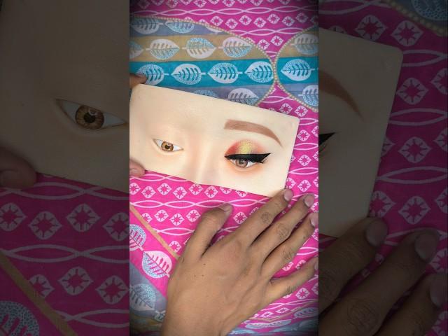party eye makeup simple and easy eye makeup #MakeupArtistry #GoldAndRedEyeshadow #makeup