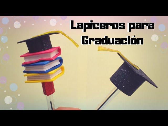 Lapiceros decorados con birretes - Recuerdo de Graduación