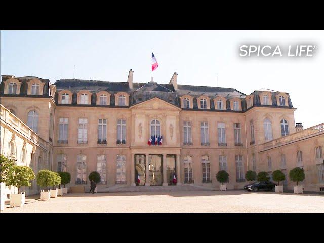 At the heart of the Elysée, much more than a political house