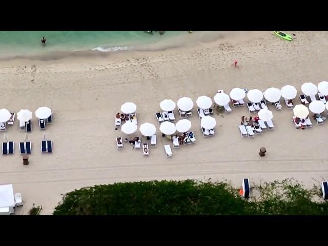 Sunday beach from the balcony! Sunny Isles Beach oceanfront condos are providing the A+ service!