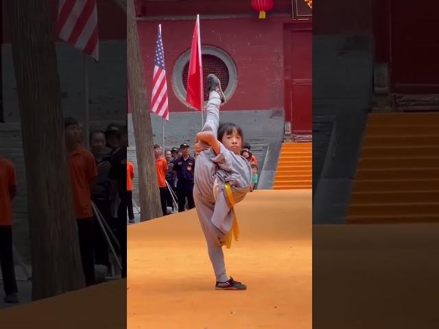 Выступление 9-летней девочки на World Shaolin Kungfu Competition 2024.победительница шаолинь игр.