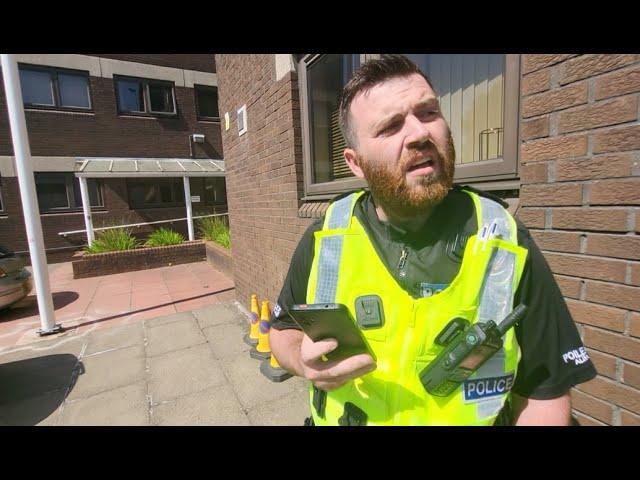 Filming In Windows Is Terrorist Activity - Maryhill & Partick Police Station #audit #fail #pinac