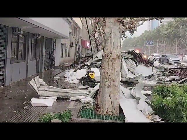 Chaos in China Vietnam! Typhoon Wutip, Floods Destroy Homes, Cars in Guangdong