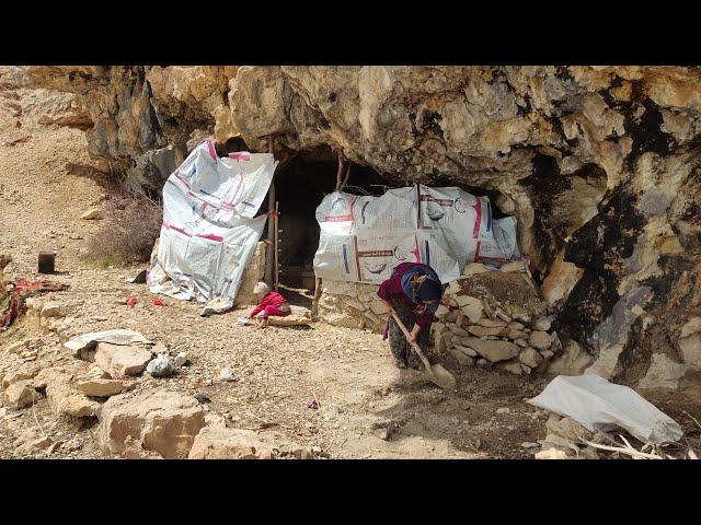 Covering a cave in the mountains and trying to survive in the  extreme cold!