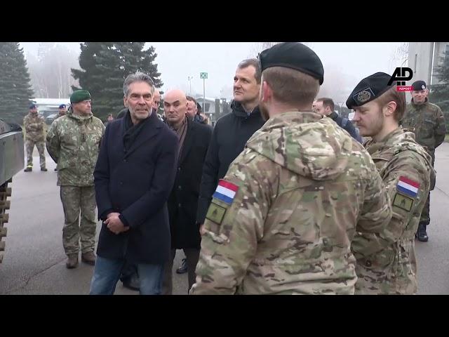 Prime Minister Schoof visits Dutch soldiers at NATO base in Lithuania