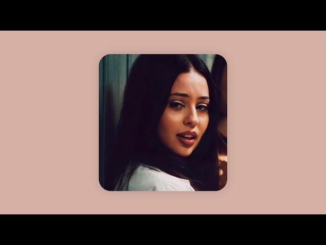 a playlist to feel like a baddie  y2k girl boss vibes playlist