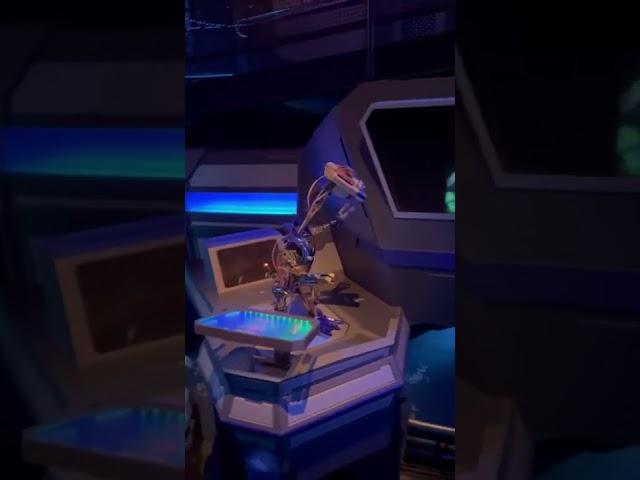 "Millennium Falcon: Smugglers Run" Ride Walkthrough (Disney World: Hollywood Studios)