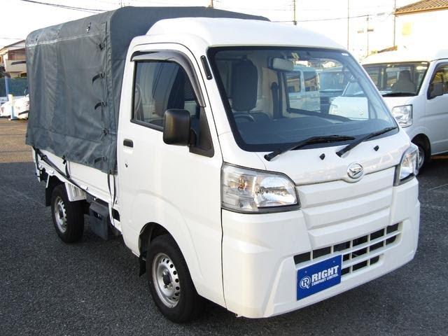 Дешевый японский минигрузовик Daihatsu Hijet Truck, цены, оснащение, характеристики