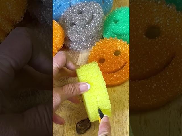 Scrub daddy hack you want to know. #cleaningtips #cleaninghacks #cleaning #cleaning #homecleaning