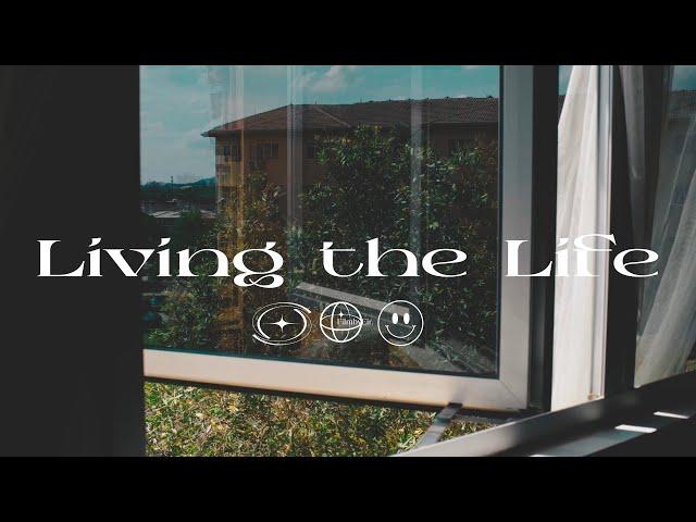 Living the Life // 4K B-roll [Shot with Sony ZV-E10].