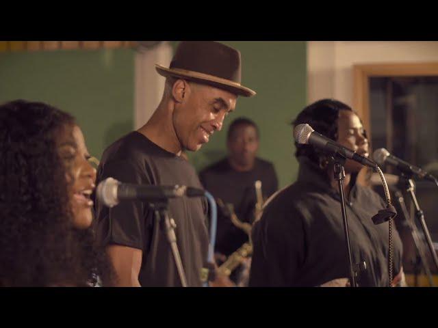 BANTU feat. Megaloh - State of Emergency (Live @Planet Earth Studios Berlin)