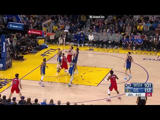 Deni Avdija POSTS UP Steph Curry and Gets the AND 1!