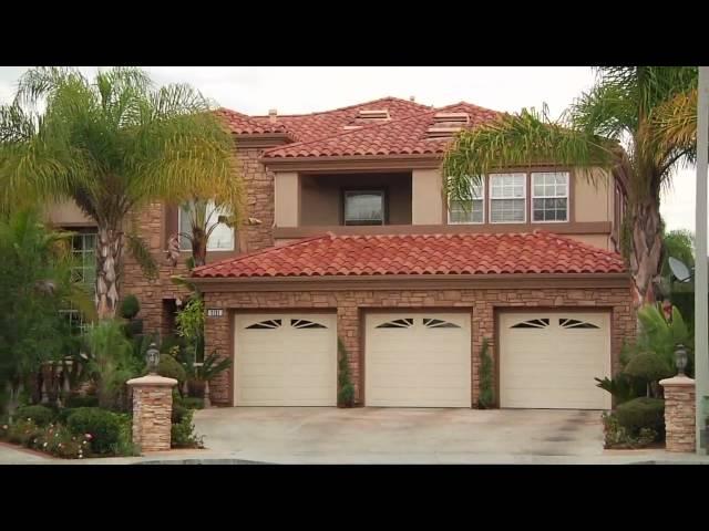 Tustin, California Community Tour