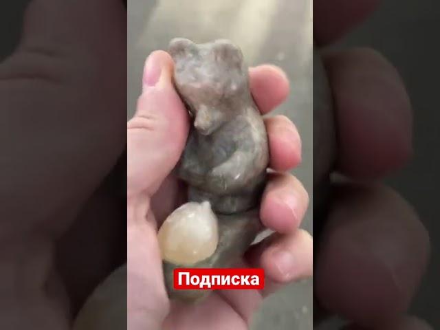 За 10 гривен на БАРАХОЛКЕ