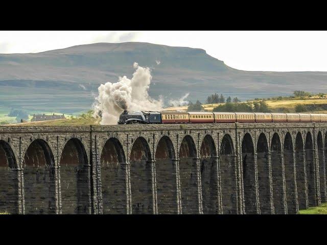 A4 60007 - An Iconic Loco & Iconic Location !