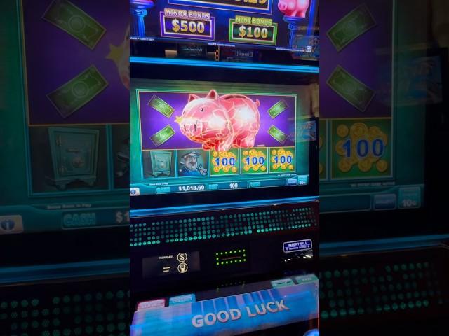 JACKPOT!! HUGE AMOUNT ON PIGGY BANKIN SLOT! #slots #casino #jackpot #gambling #slot #slotmachine