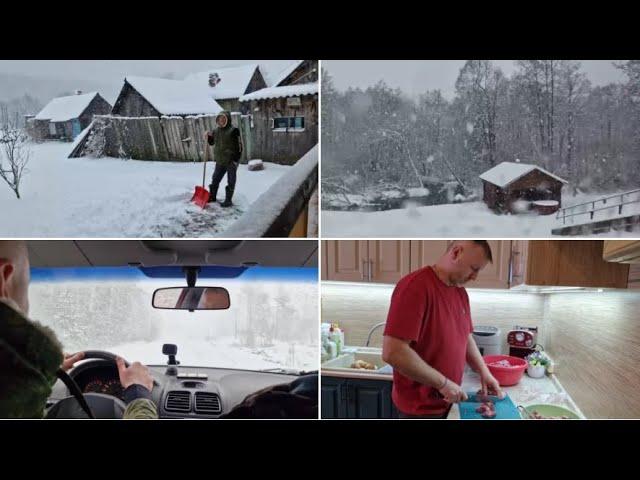 У НАС СНЕГОПАД, ЕДЕМ В ГОРОД ЗА МЯСОМ ДЛЯ ШАШЛЫКА И ПЛОВА. ДОРОГА НЕ ЧИЩЕНА,НИЧЕГО НЕ ВИДНО.