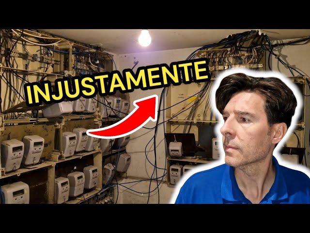 TÉCNICOS junto con la POLICÍA ARRANCAN los CABLES y se QUEDA sin LUZ 6 días