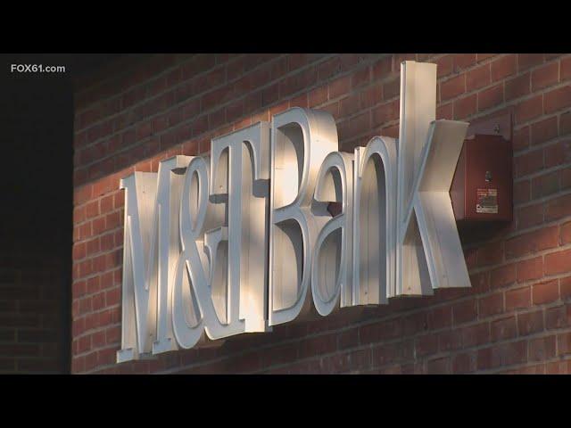 Connecticut lawmakers sound alarm on M&T Bank