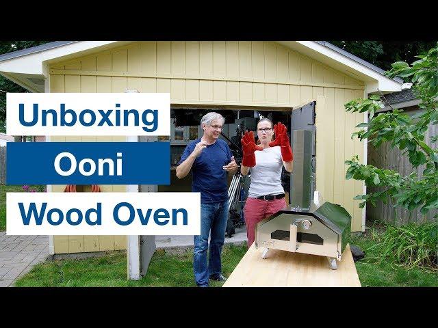  Unboxing the Ooni Pro (Uuni Pro) Wood Fired Oven