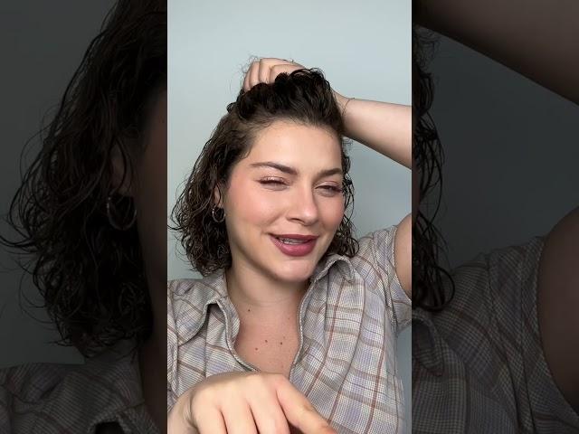 2 WAYS TO SECTION CURLY HAIR WHEN STYLING FOR DIFFERENT RESULTS