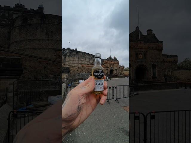 Edinburgh Castle gun fire whisky toast