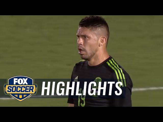 Tempers flare during USA vs. Mexico after Peralta, Guzan collide | 2015 CONCACAF Cup Highlights