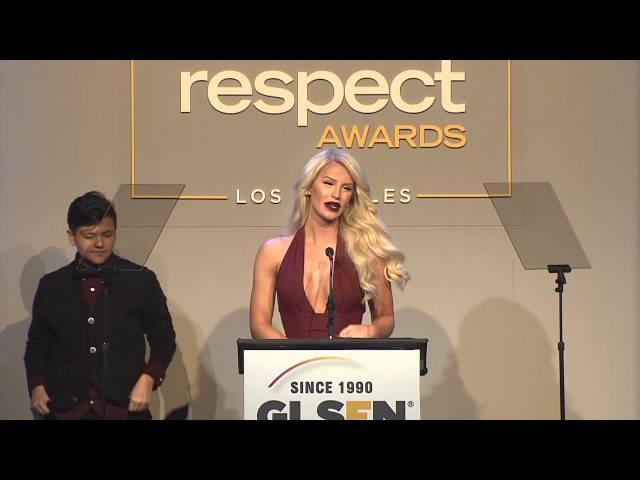 Gigi Gorgeous and Robert Kyncl Accept the GLSEN Chairman Award; 2015 GLSEN Respect Awards – LA