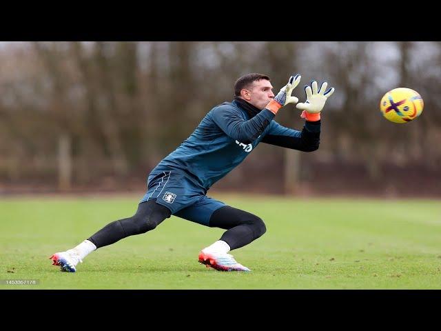 Emiliano Martinez goalkeeper training