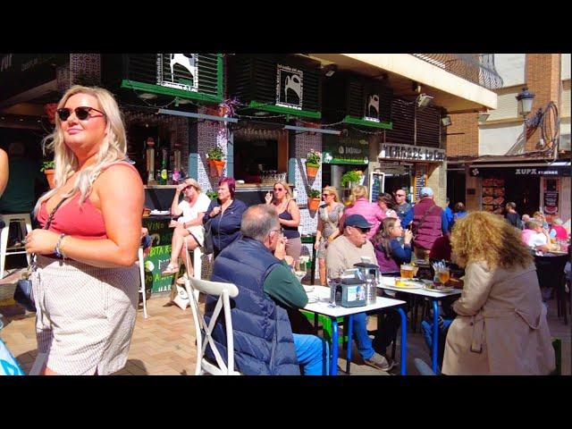 BENIDORM  OLD TOWN PACKED BARS & RESTAURANTS March 2025 Costa Blanca SPAIN 4K