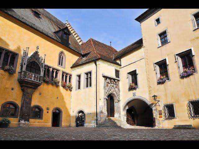 Places to see in ( Regensburg‎ - Germany ) Altes Rathaus