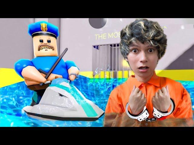 I ESCAPED WATER BARRY'S PRISON RUN IN ROBLOX (OBBY)