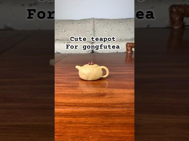 Cute gongchun teapot for gongfutea.#siyutao #gongfutea #teapot #pottery