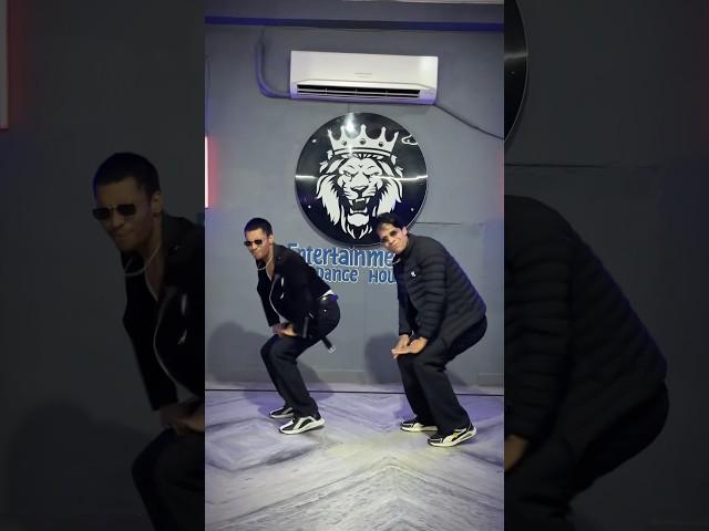 Cham Cham️ | #punjabisong #music #dancevideo #shortsfeed #viralboy #kakaji #dancechallenge #shorts