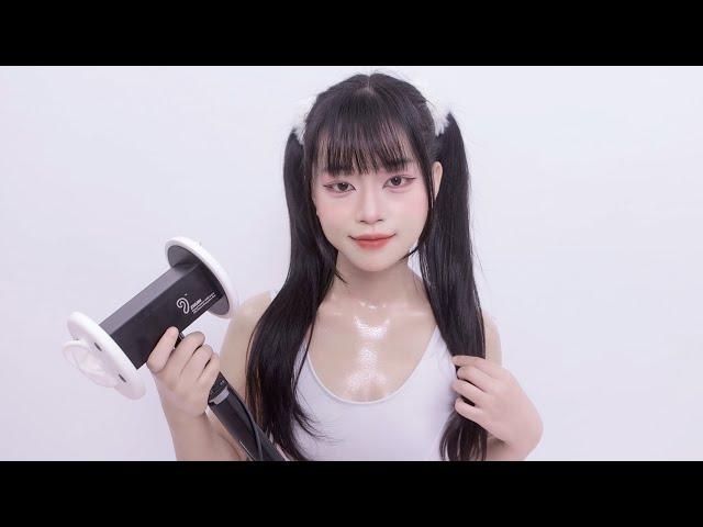 晓美 Xiao Mei ASMR  舔耳口腔音喘息 Ear Licking  Licking And Eating Ear Licking