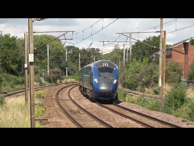 ECML TRAINS at Oakleigh Park, London