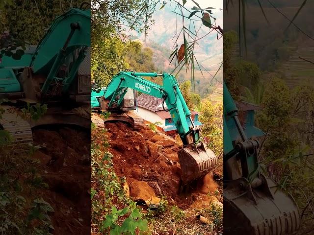 Road Building with Kobelco Excavator | Excavator Planet