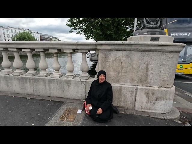 Called Out: "Fake Romani Beggar" in Dublin?