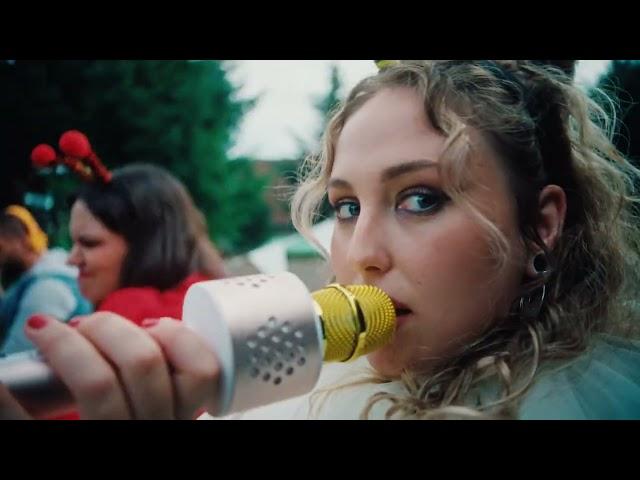 TEYA & SALENA – Bye Bye Bye  (offizielles Musikvideo)