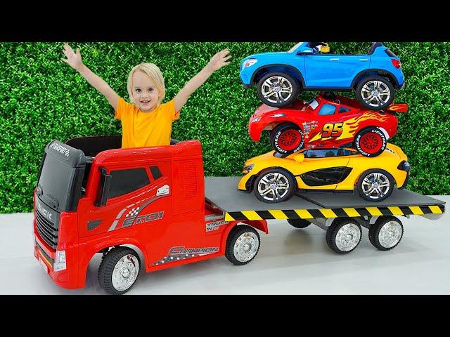 Chris plays with toy cars and trucks - Funny stories for kids