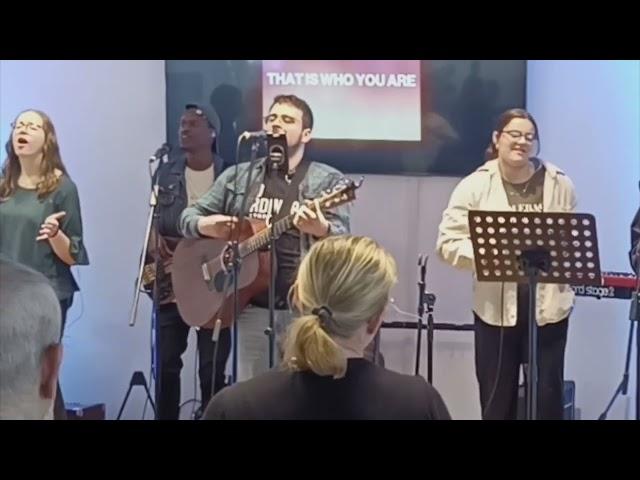 Waymaker - Pentecost Version | Saddleback Worship Berlin