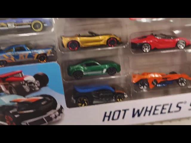 Hot Wheels Hunting at Target/Cool Finds/ID Back To The Future/Flying Customs/30th Anniversary