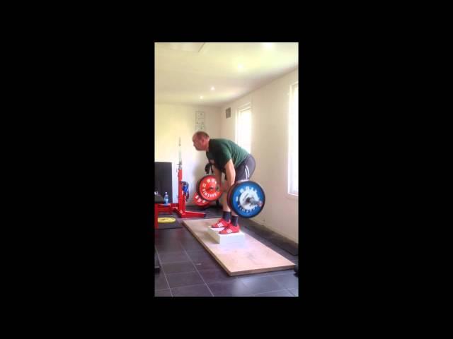 Pause squats 2x 200kg deadlift 5x 220kg Wim Wamsteeker 13-5-2013