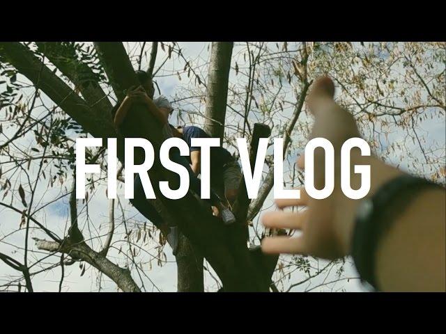 Janina Vela Stuck in a Tree | #Vlog 001