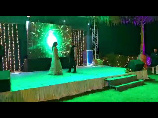 Couple dance on latest songs.. Sangeet performance on wedding