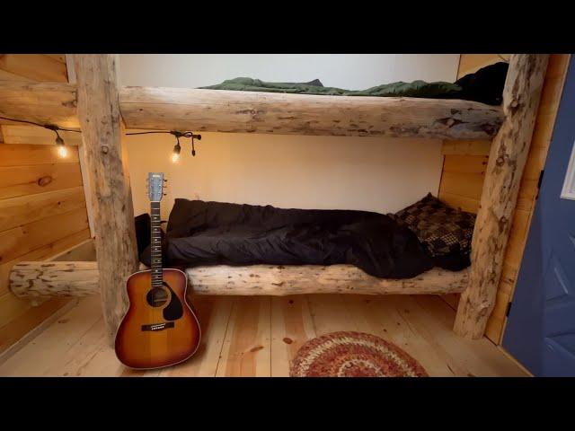 D.I.Y. Log bunk beds at the off Grid cabin.......Cheap and Easy