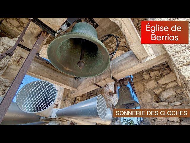  Les cloches de Berrias, Ardèche - Volée en clocher