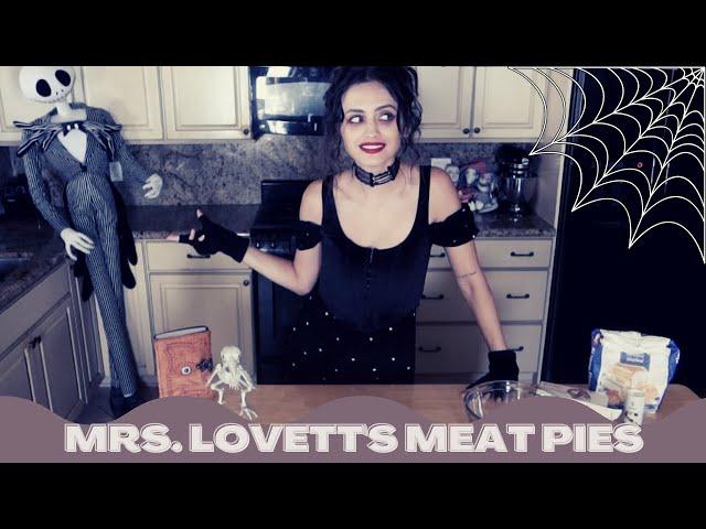 BAKING SWEENEY TODD THEMED MEAT PIES WITH MRS. LOVETT (Creepy Macabre Human Meat Pies for Halloween)