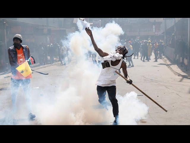 CHAOS ERUPTED IN CBD AFTER ANGRY GEN Zs CHASED AWAY RUTO'S POLICE DEMANDING FOR LAGATA ARREST!