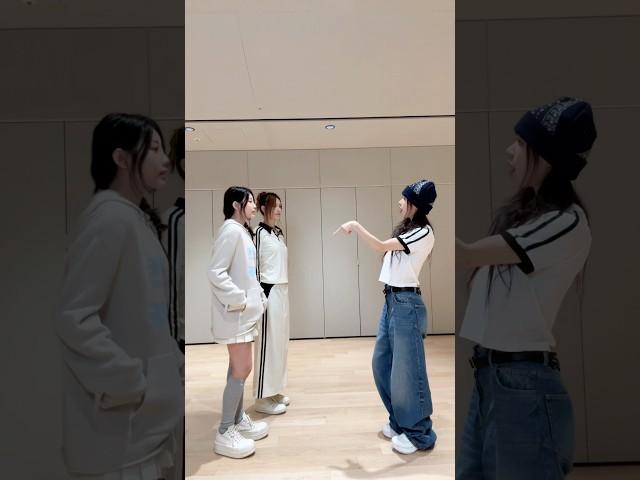 arguing #YUNAH #윤아 #MOKA #모카 #WONHEE #원희 #ILLIT #아일릿